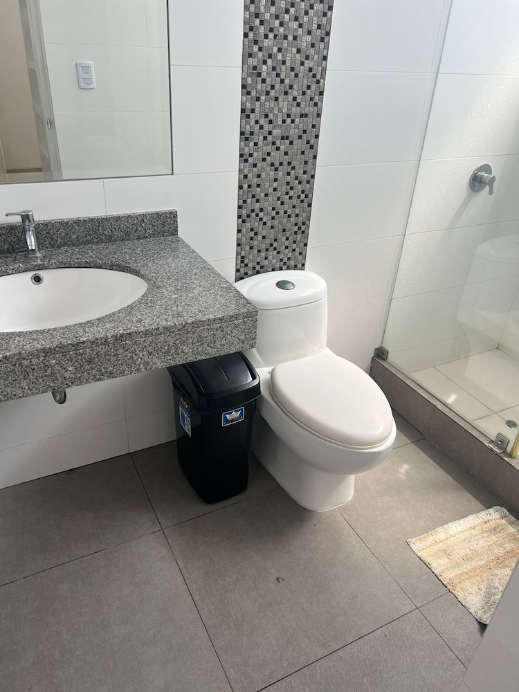 Premium House photo 3