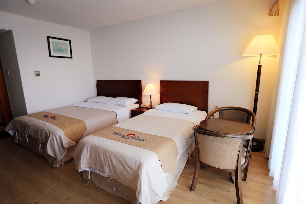 Deluxe Twin Room - Photo 2