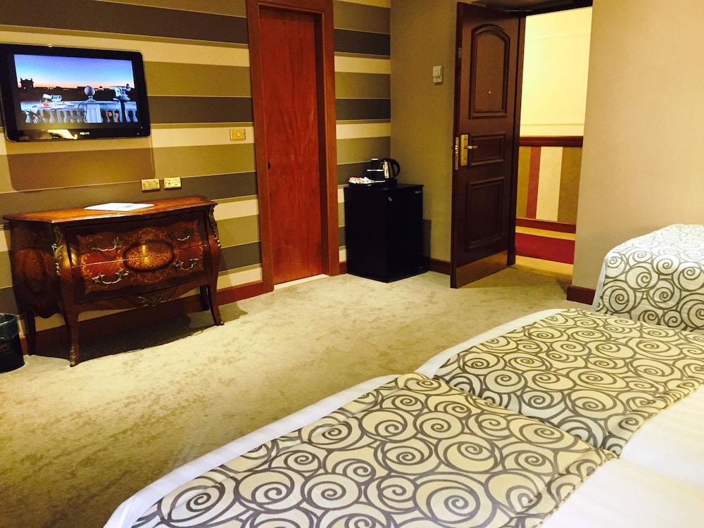 Classic Triple Room photo 3