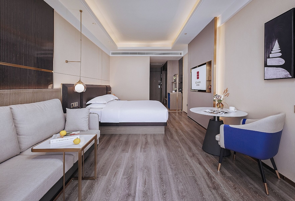 Family Triple Room photo 2