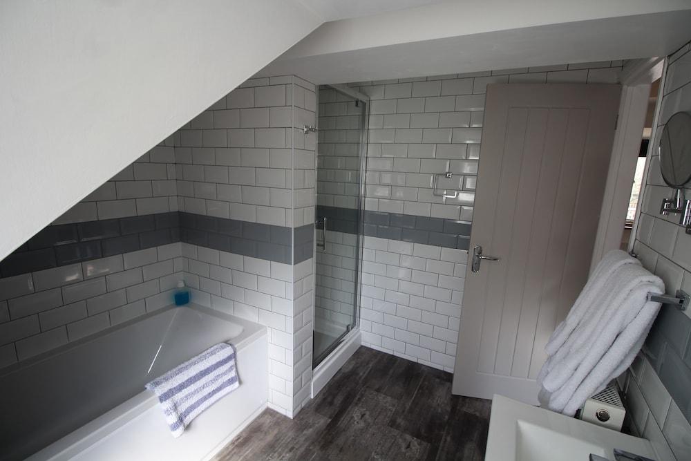 Suite, Ensuite (Fromehall) photo 3