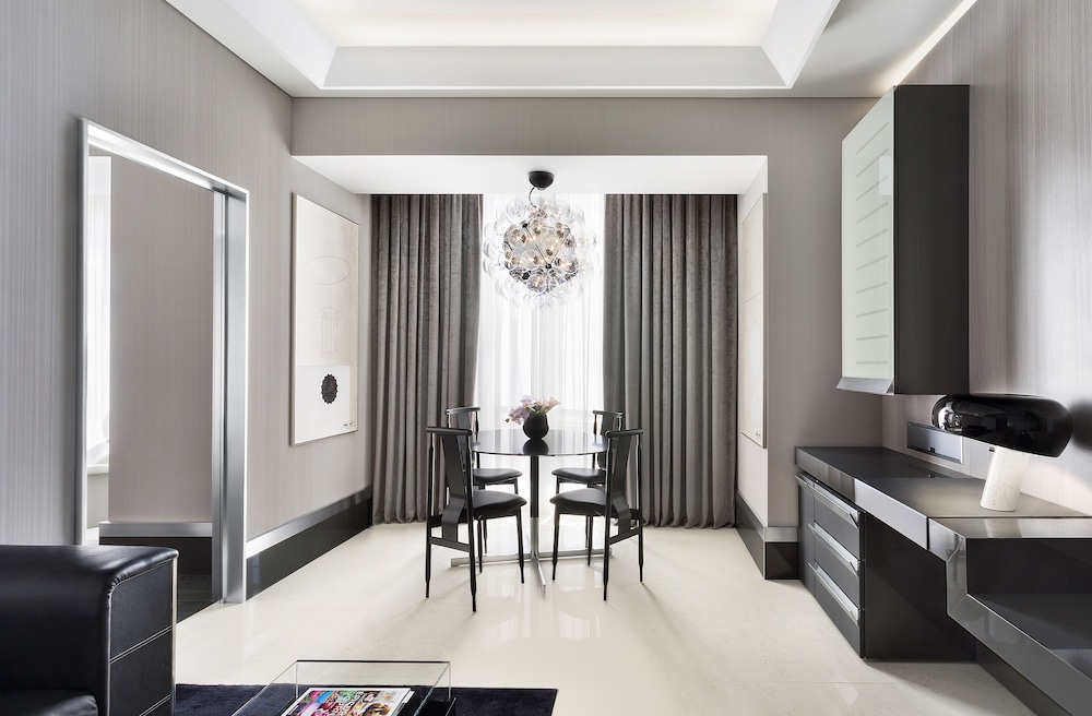 Signature Suite, 1 King Bed