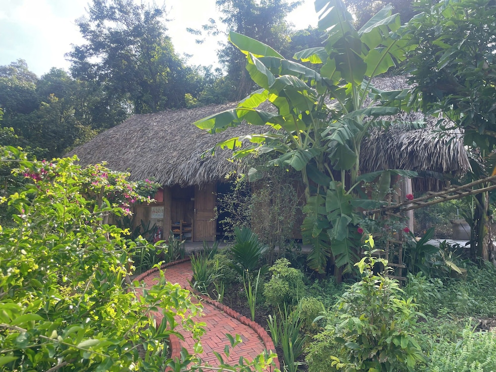 Chalet, Balcony, Garden View photo 2