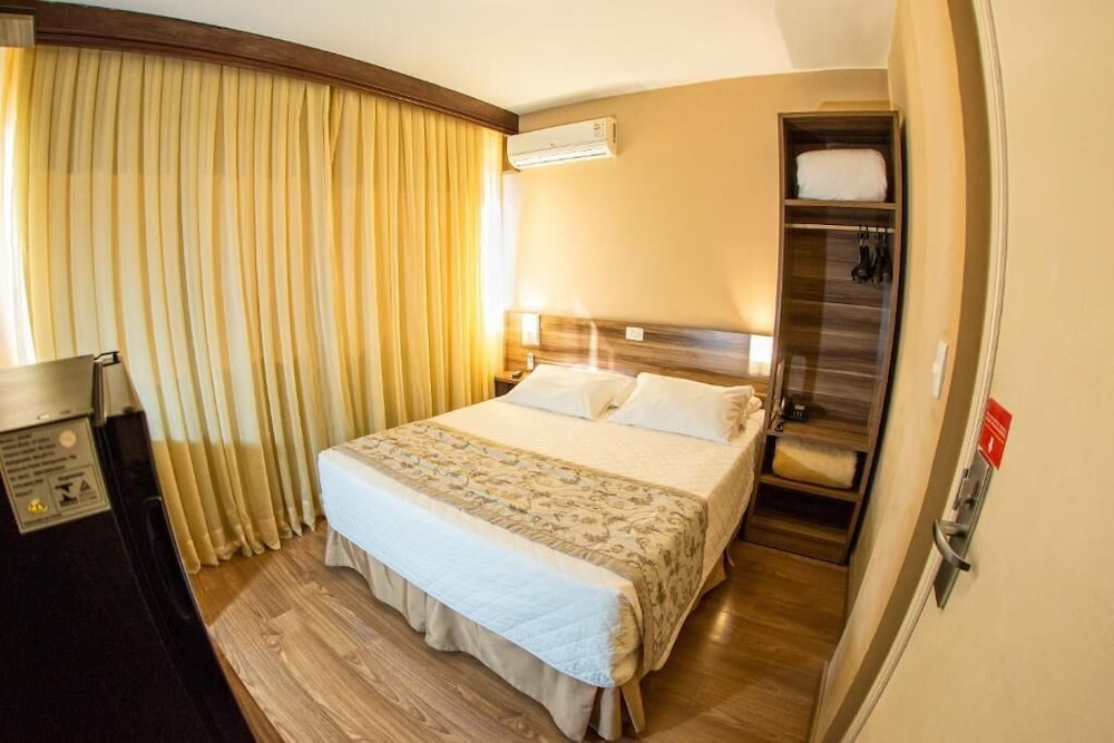 Economy Room (Duplo)