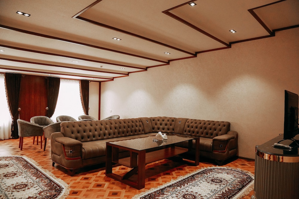 Presidential Apartment photo 3