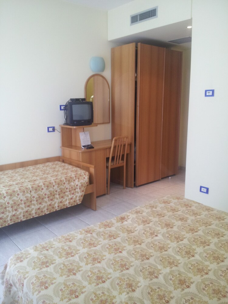 Standard Room, 1 Double Bed photo 1