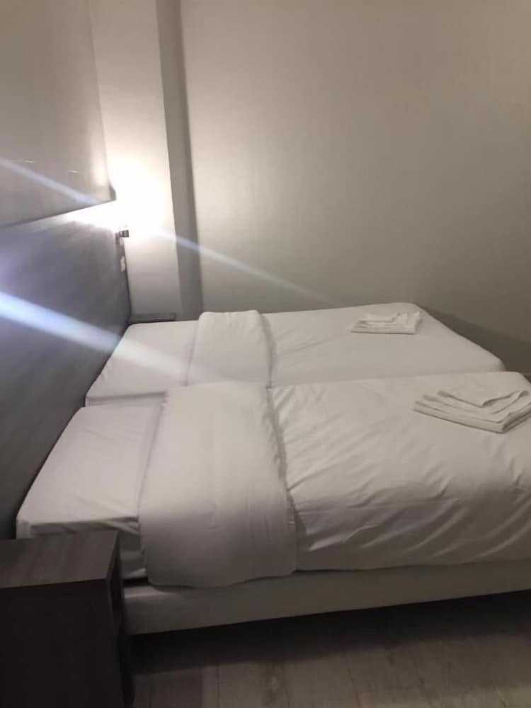 Standard Twin Room photo 1