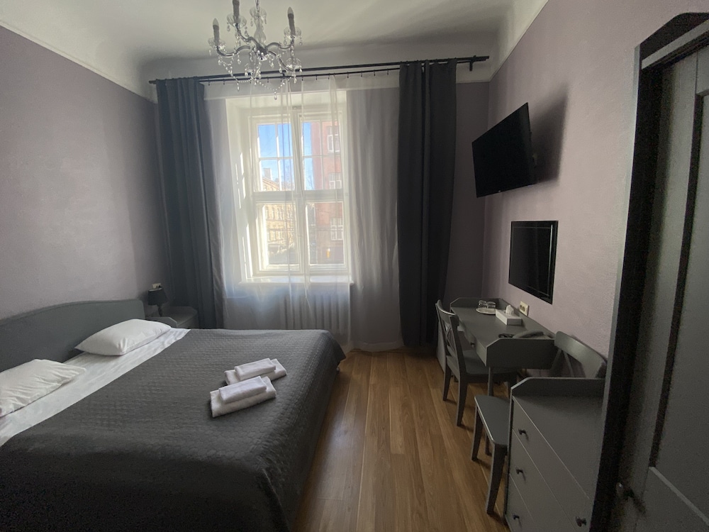 Double Room - Photo 24