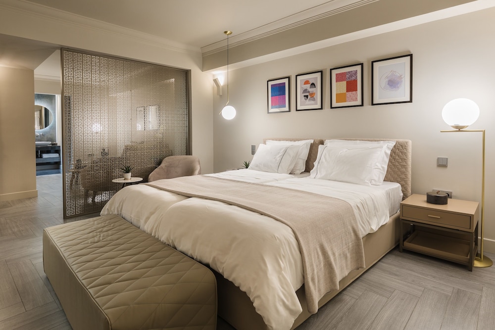 Junior Suite with Small Balcony 24 photo 1