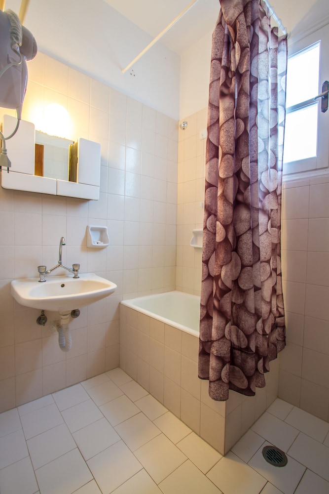 Superior Apartment, 1 Bedroom, Ground Floor photo 3