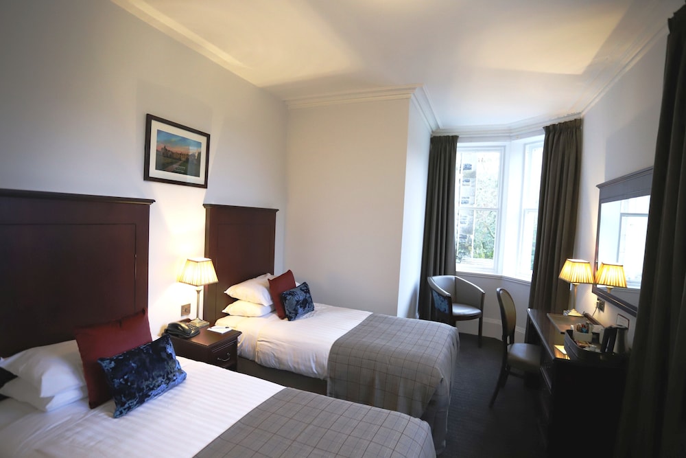 Superior Twin, Garden View - Photo 10