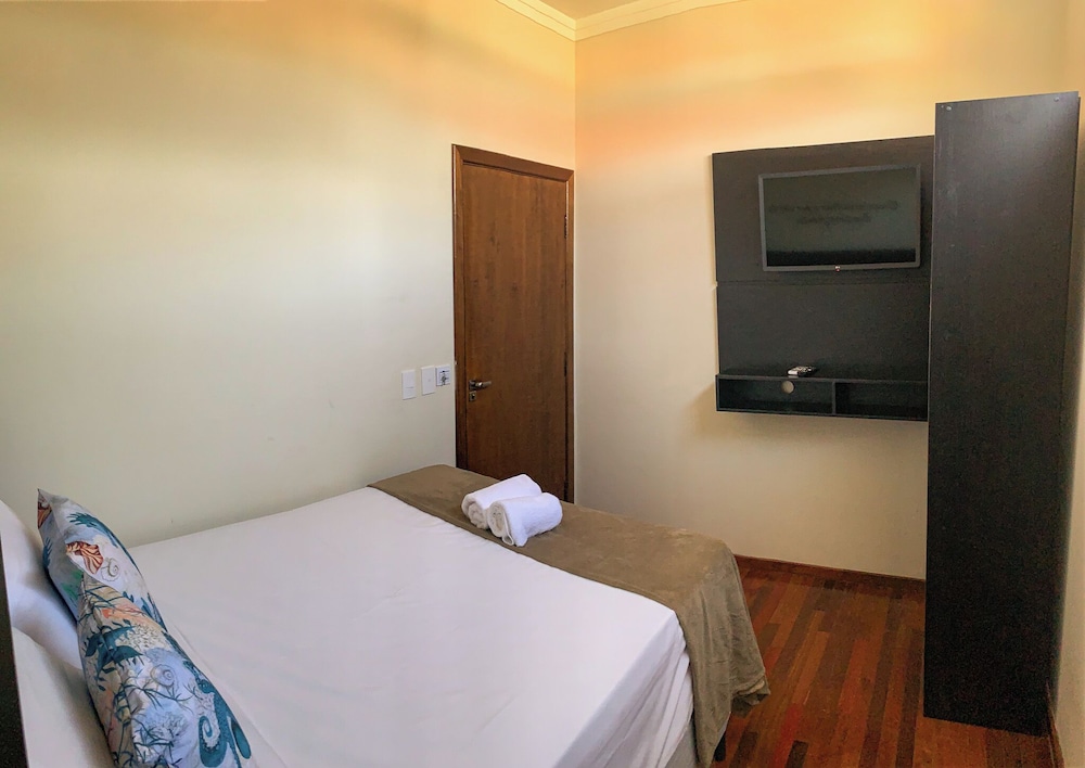 Basic Double Room photo 3