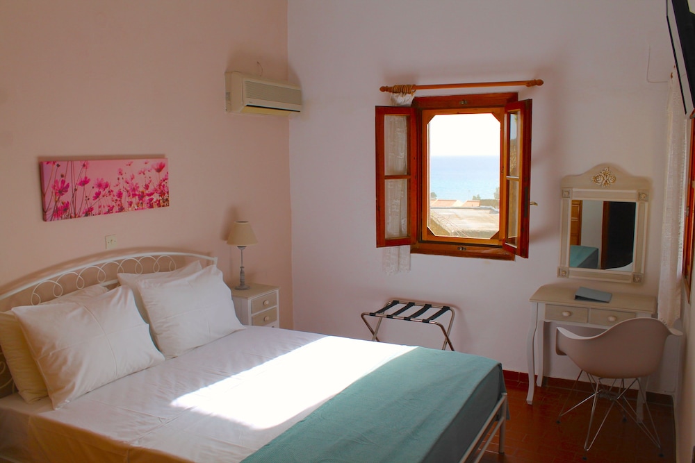 Family Bungalow (Panoramic Sea View) photo 1