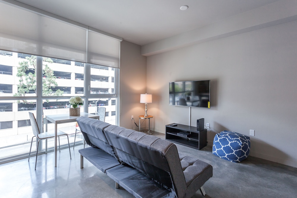 Apartment (#29)