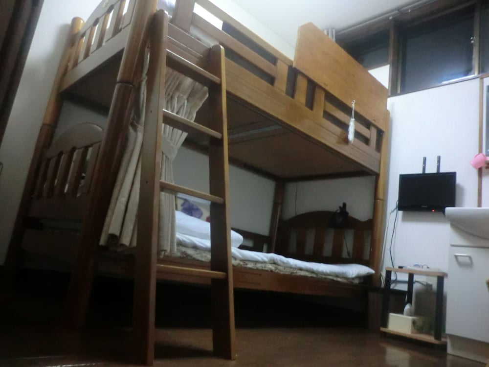 Standard Room, Non Smoking (Private) photo 1