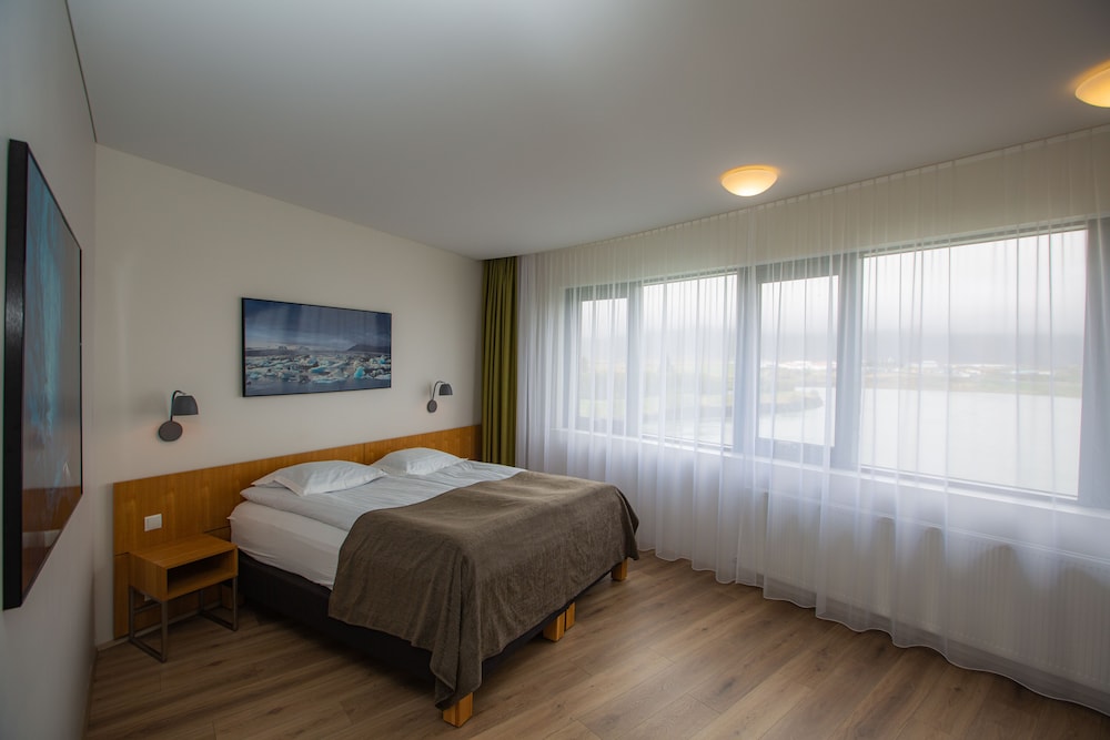 Premium King Room, River View - Photo 1