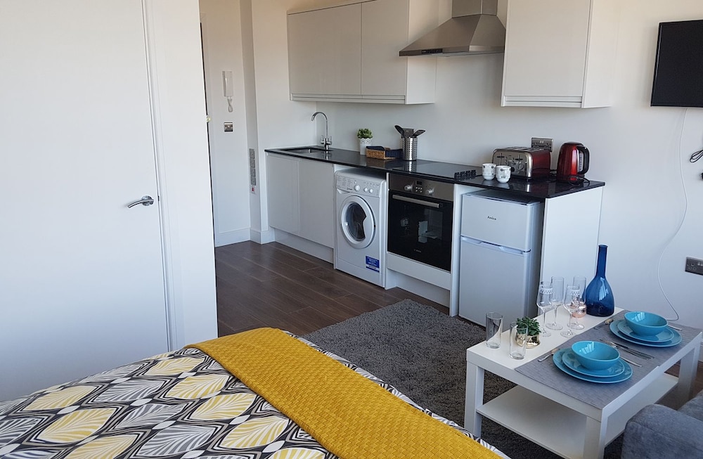 Luxury Apartment photo 2