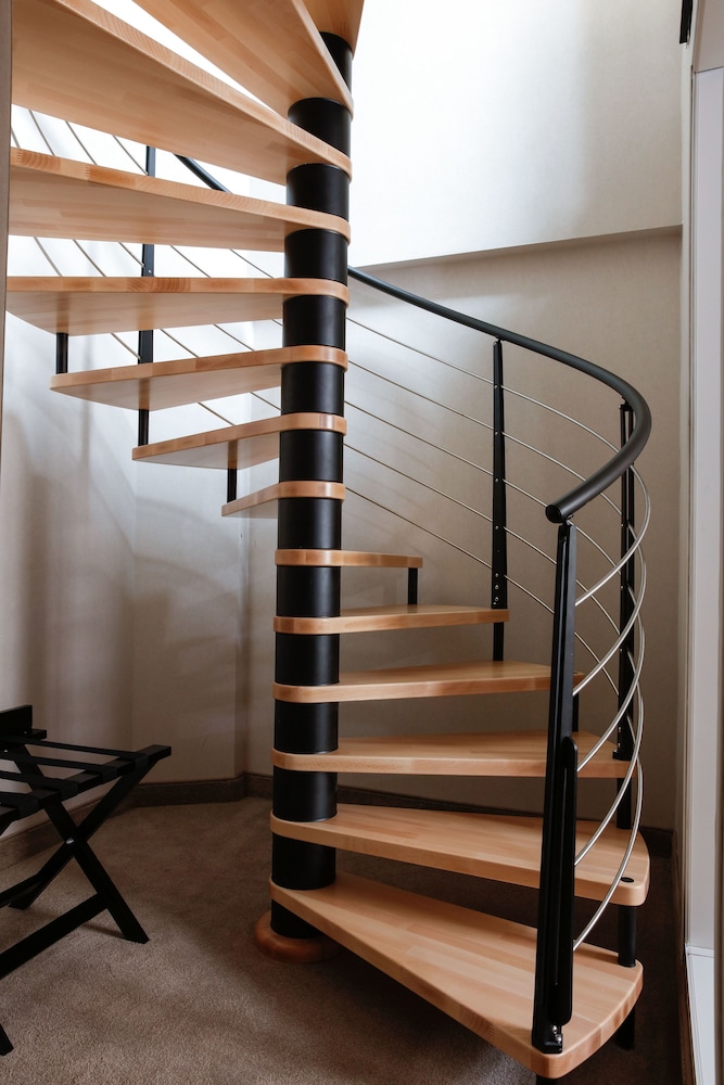 Twin Duplex Suite thumbnail 6