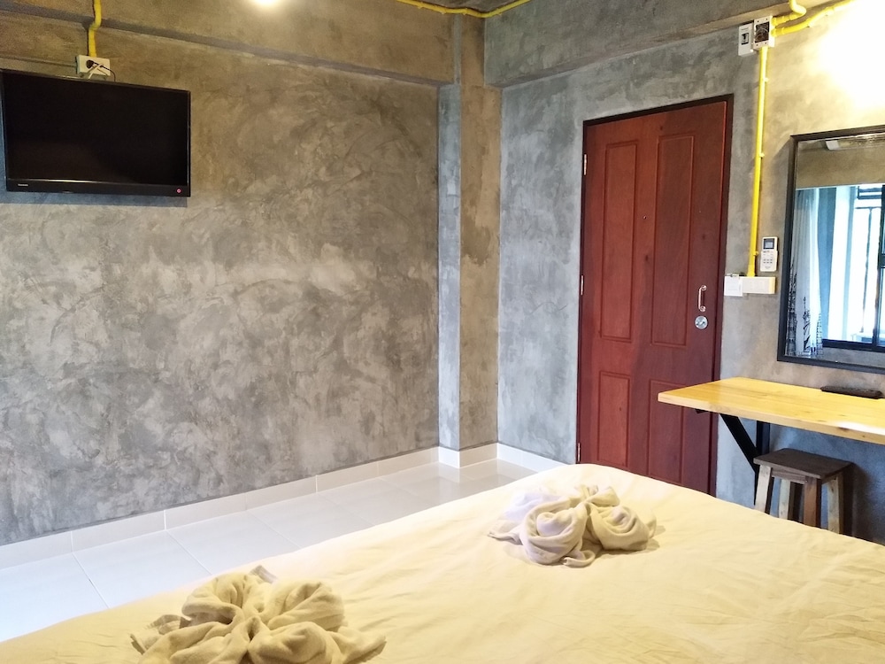 Standard Double Room - Photo 3