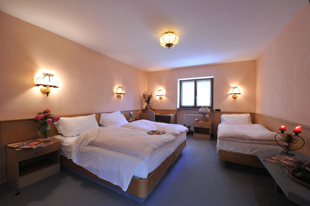 Triple Room photo 3