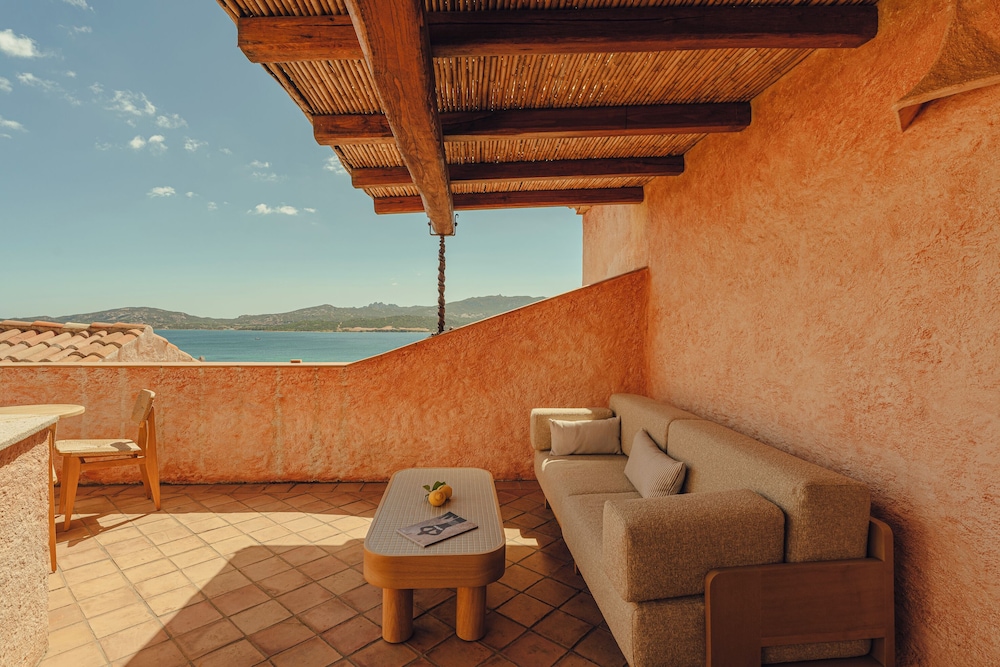 Suite with Sea View - Photo 17