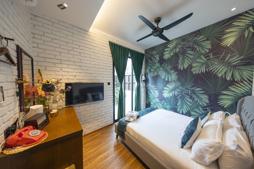 Room, Garden View - Photo 1