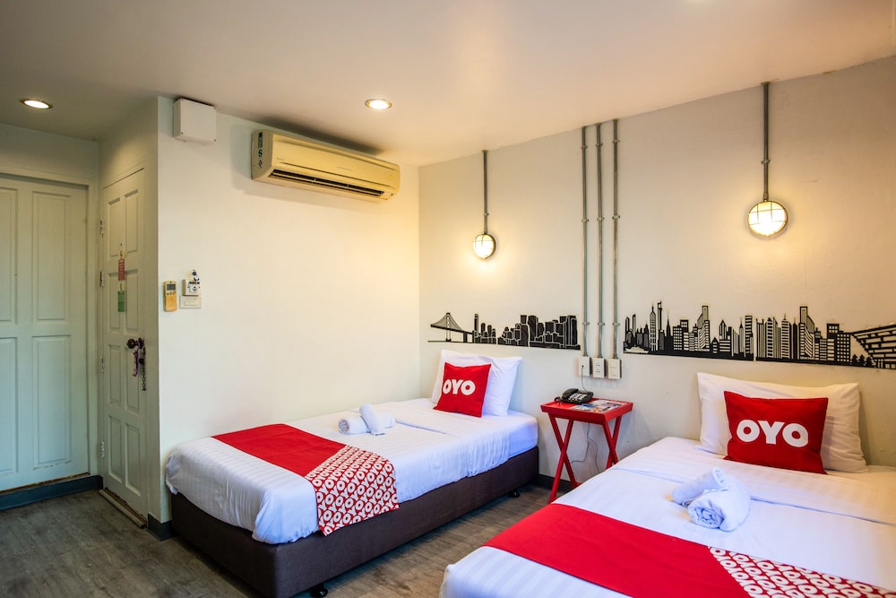 Deluxe Twin Room photo 3