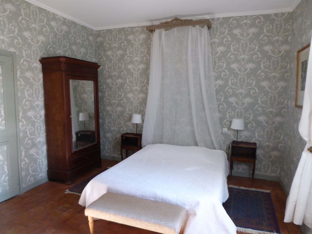 Double Room (La Tour) photo 1