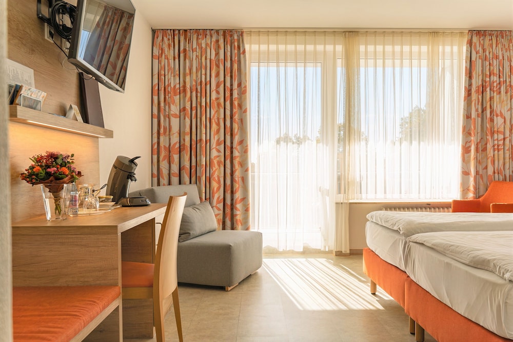 Twin Room, Balcony photo 3