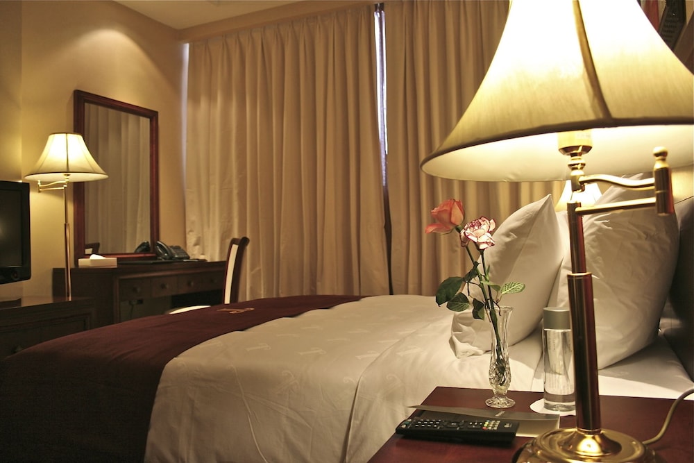 Executive Suite, 1 King Bed photo 2