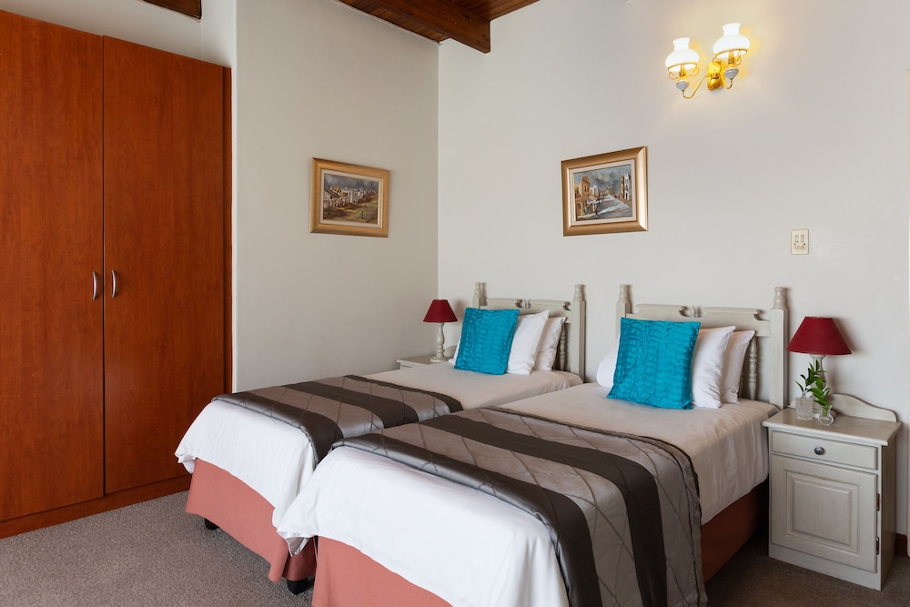 Room 1 photo 1