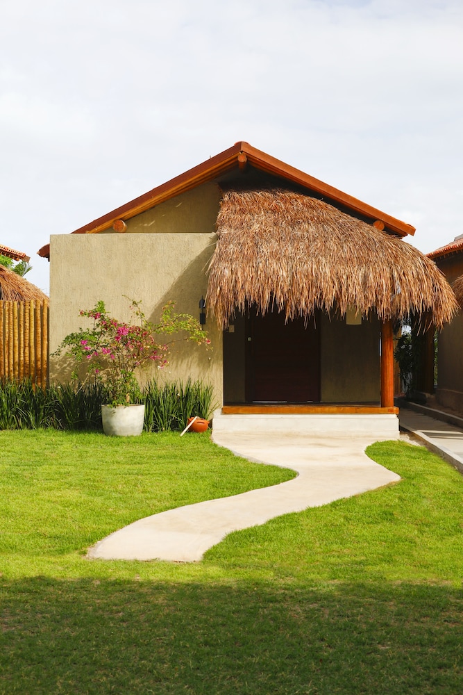 Luxury Bungalow, Ocean View photo 2