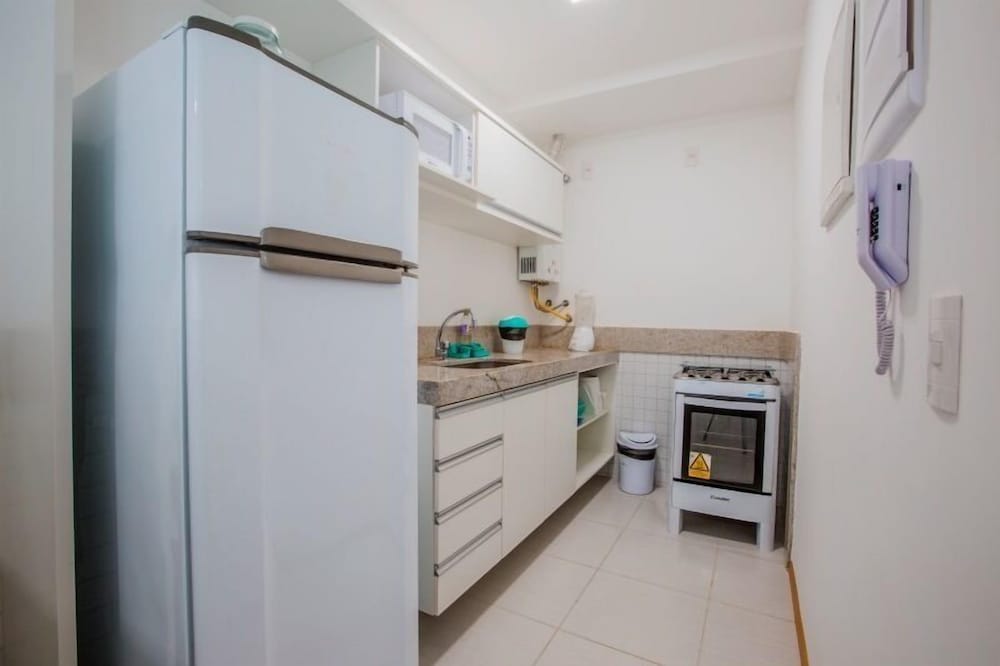 Basic Apartment photo 3