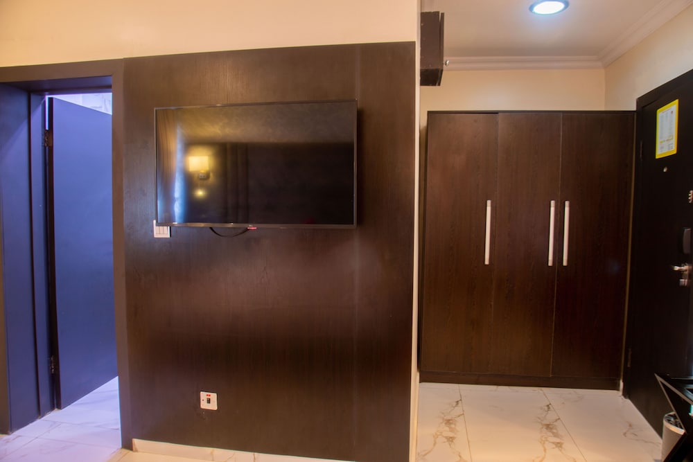Standard Room photo 3