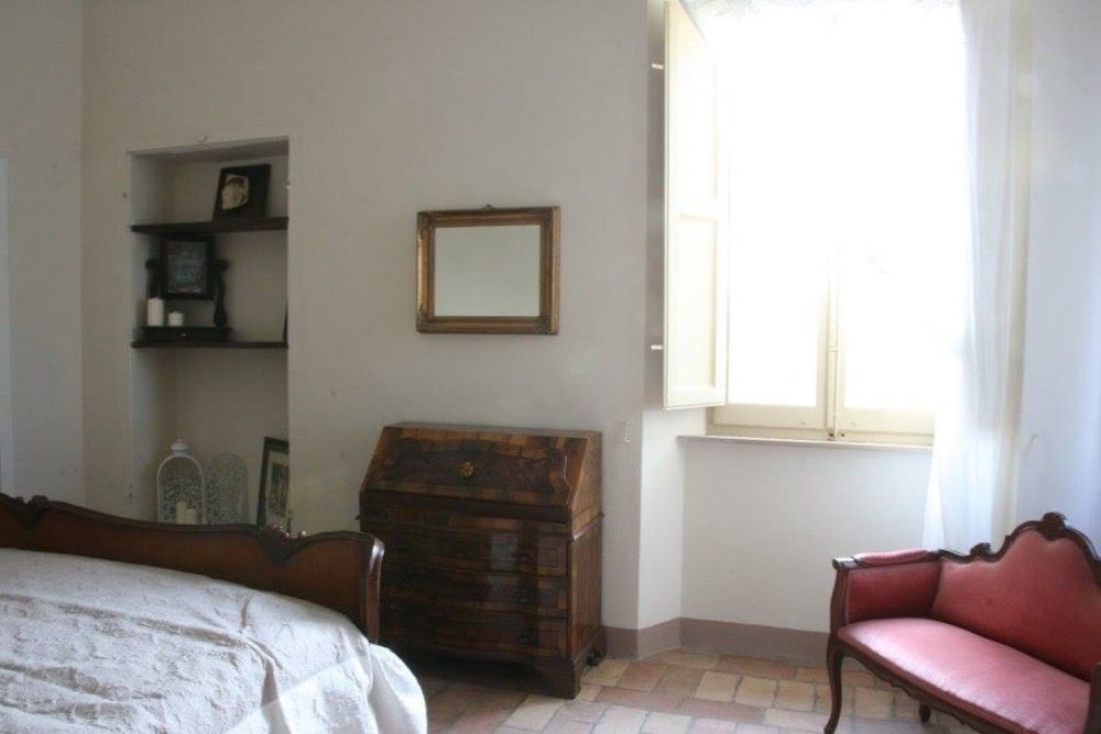 Double Room, Ensuite, Garden View photo 2