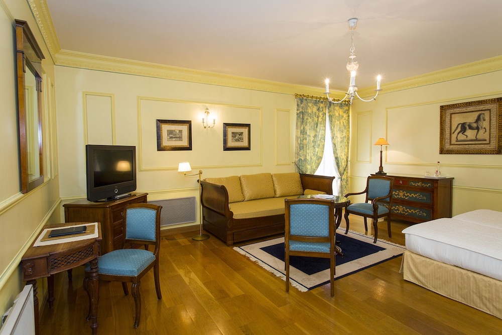 Double Room, Non Smoking