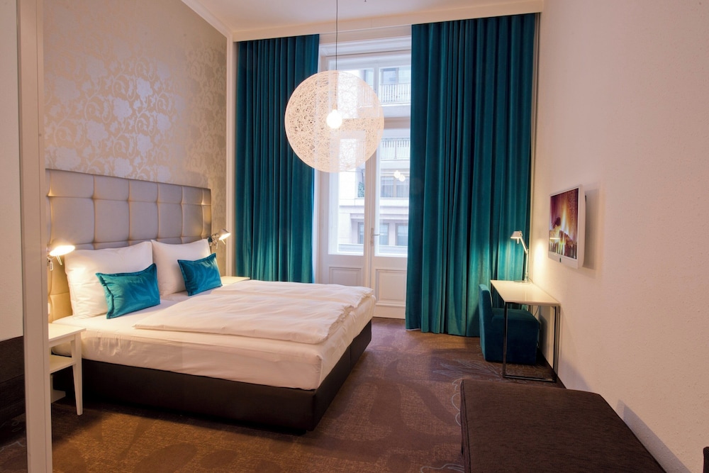 Room, 1 King Bed (SPECIAL ONE)