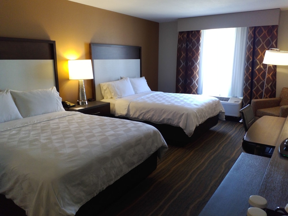 Standard Room, 2 Queen Beds, Accessible (Communications) - Photo 2