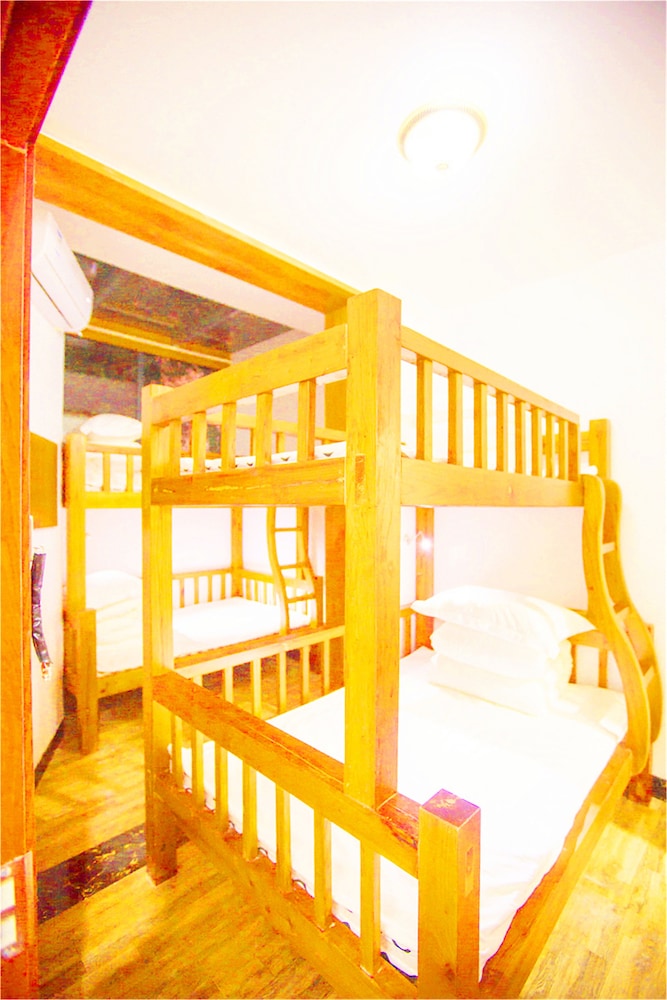 Economy Shared Dormitory, Men only photo 2