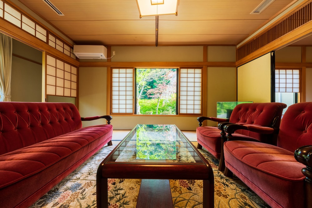 Japanese Western Style Twin Room photo 3