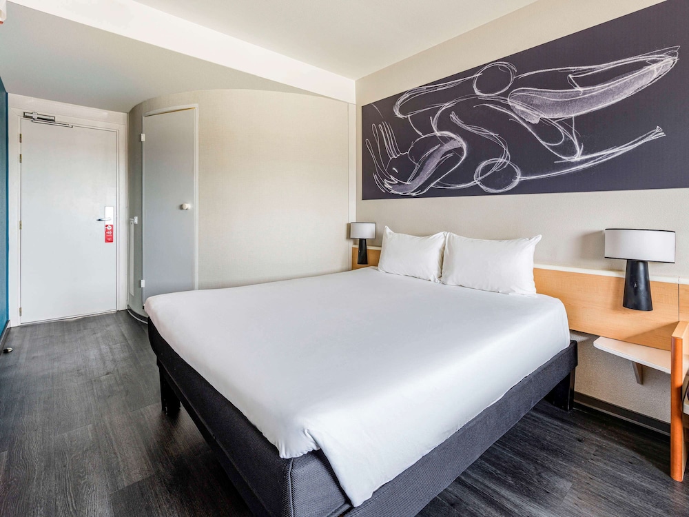 Room, 1 Double Bed - Photo 13