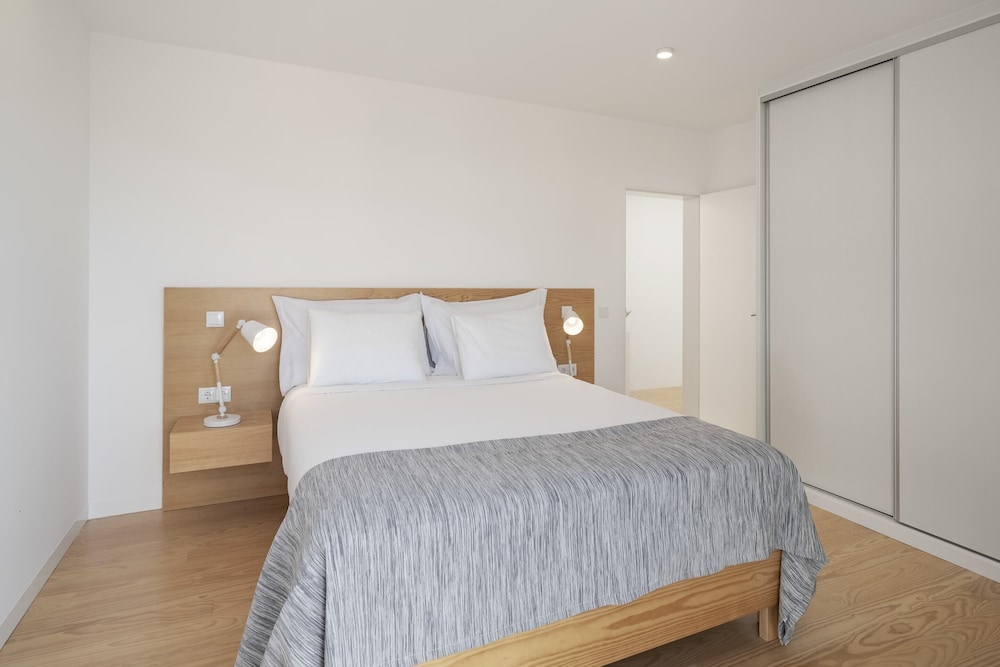 Basic House, 2 Queen Beds, Sea View