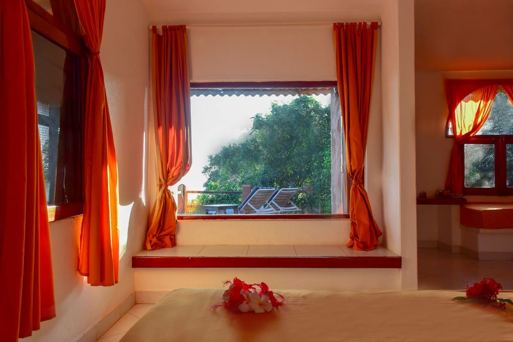 Ocean View Chalet photo 3