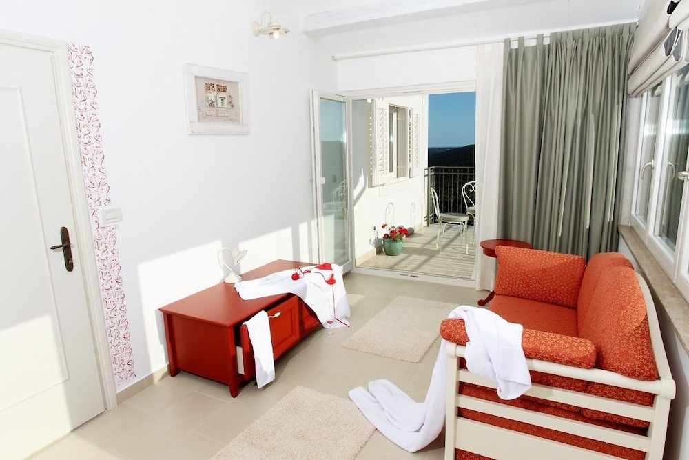 Comfort Suite, Balcony, Sea View