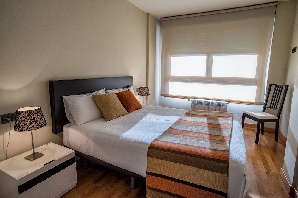 Apartment, 1 Bedroom - Photo 2