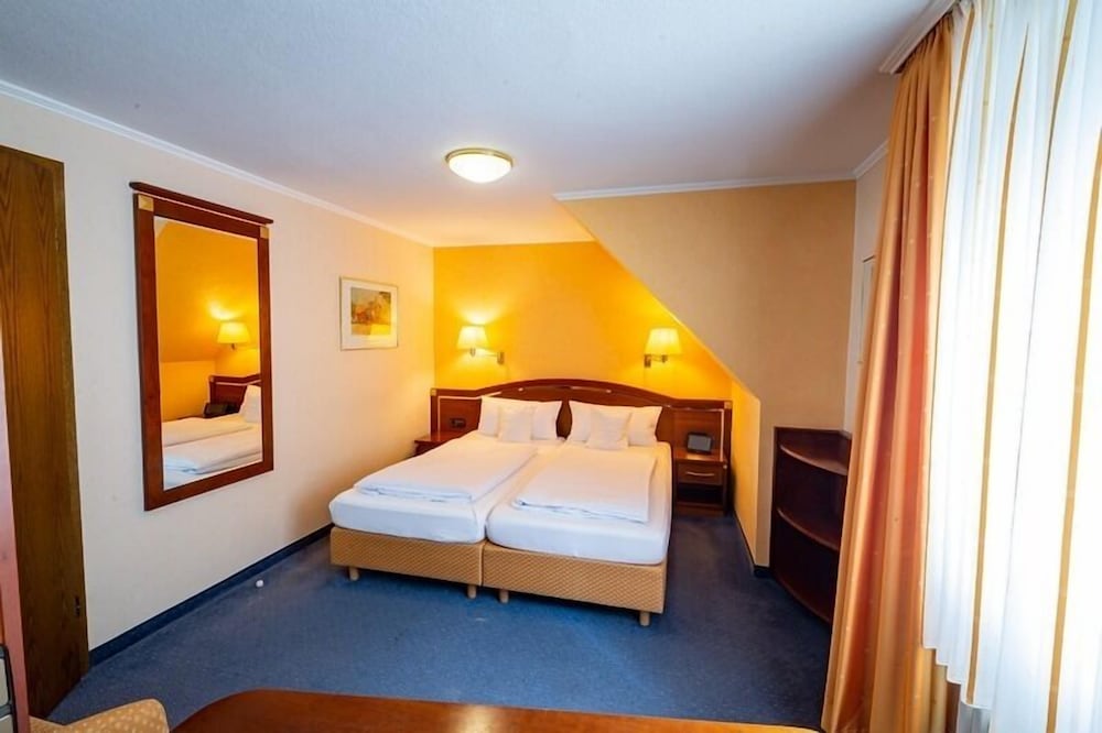 Standard Double Room photo 2