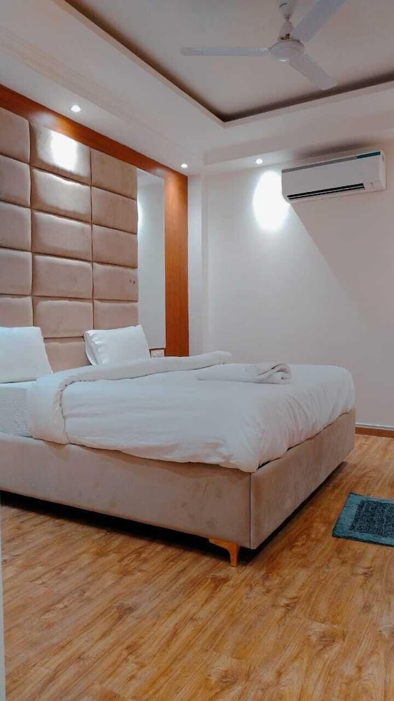 Superior Double Room - Photo 1