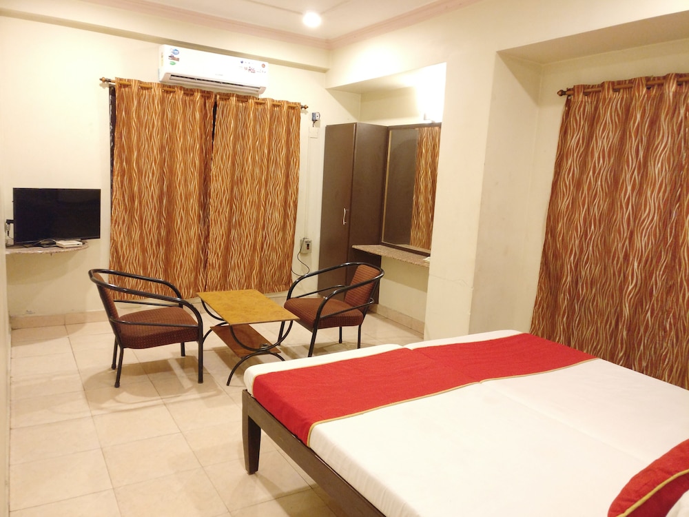 Executive Non A/C Room photo 1