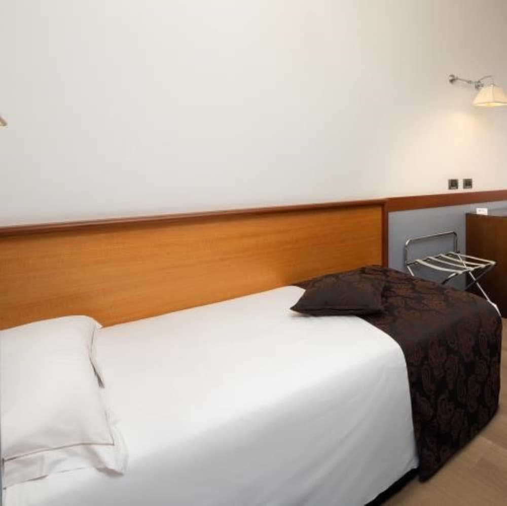 Economy Single Room photo 2