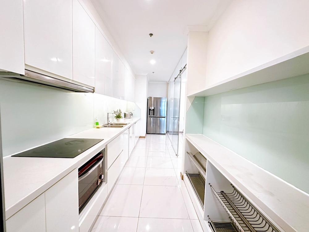 Grand Suite, 1 Bedroom, Club Lounge Access, City View photo 2